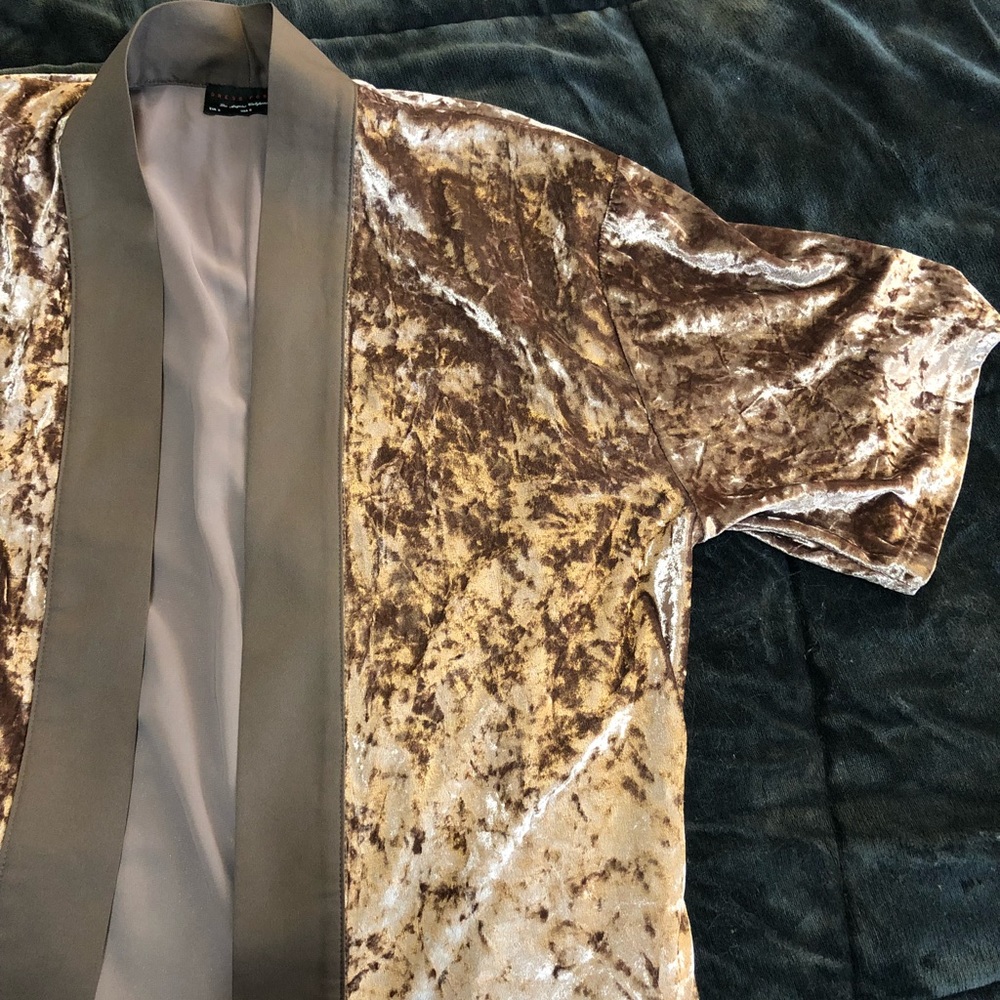 Dress Forum  velvet kimono